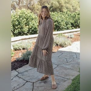 Neuflora clarington dress size medium